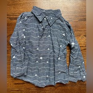 Copper Denim boys size 3 shark fin button down shirt chambray EUC